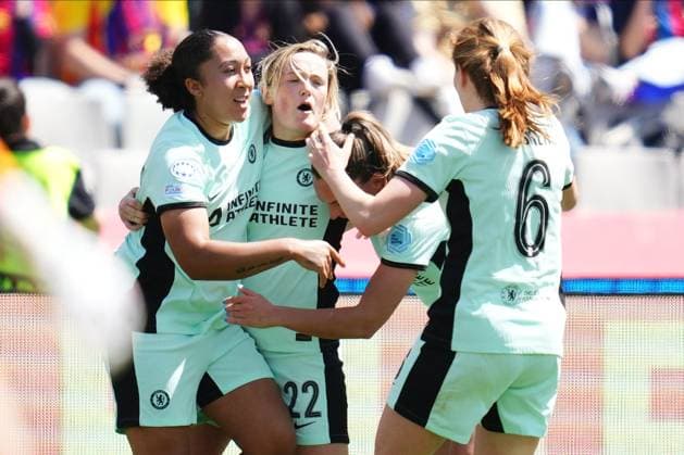 Erin Cuthbert of Chelsea and Scotland celebrates with his teammates after scoring the 0-1 FC Barcelona, Barca v Chelsea FC. UEFA Women s Champions League match. Semi-Finals, first leg, Football, Lluis Companys Stadium, Barcelona, Spain - 20 April 2024 Editorial use only  Copyright: xBaguxBlanco Shutterstockx 14442649e