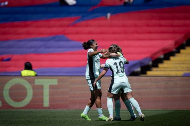 Erin Cuthbert Chelsea Women celebrates after scoring her team s goal during a Women s UEFA Champions League first leg semifinal match between FC Barcelona and Chelsea Women at Estadi Olimpic Lluis Companys, in Barcelona, ,Spain on April 20, 2024 Photo by Felipe Mondino Copyright: x@FELIPExMONDINOx