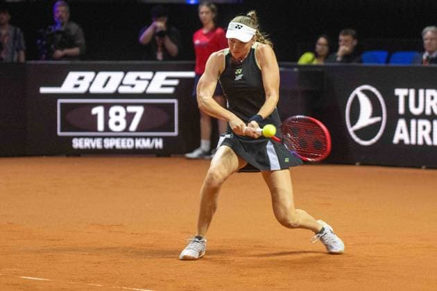 Elena Rybakina KAZ xettx, Germany, Stuttgart, 20 04 2024, Tennis, Porsche Tennis Grand Prix, Day 8, 2024, Semifinal, I Swiatek E Rybakina, Porsche Arena Photo A2 Bildagentur Peter Hartenfelser
