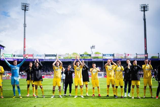 20 04 2024 Soccer, 2023 2024, 2 Bundesliga, Matchday 30, VfL Osnabrück Eintracht Braunschweig Team Braunschweig DFL REGULATIONS PROHIBIT ANY USE OF PHOTOGRAPHS AS IMAGE SEQUENCES AND OR QUASI VIDEO