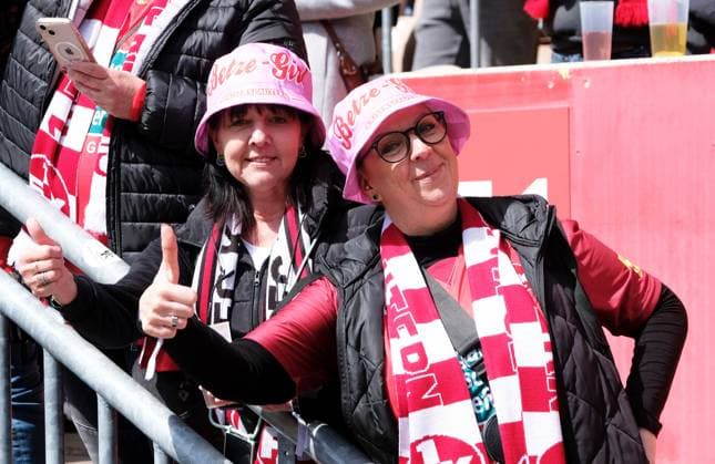 Soccer 2 Bundesliga Season 2023 24 Kaiserslautern Fritz Walter Stadion 20 04 2024 1 FC Kaiserslautern fck SV Wehen Wiesbaden ww 1 1 Betzegirls Soccer 2 Bundesliga 1 FC Kaiserslautern