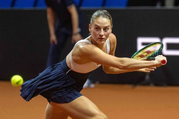 Marta Kostyuk UKR xettx, Germany, Stuttgart, 20 04 2024, Tennis, Porsche Tennis Grand Prix, Day 8, 2024, Semifinal, M Kostyuk M Vondrousova, Porsche Arena Photo A2 Bildagentur Peter Hartenfelser