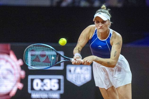 Marketa Vondrousova CZE xettx, Germany, Stuttgart, 20 04 2024, Tennis, Porsche Tennis Grand Prix, Day 8, 2024, Semifinal, M Kostyuk M Vondrousova, Porsche Arena Photo A2 Bildagentur Peter Hartenfelser