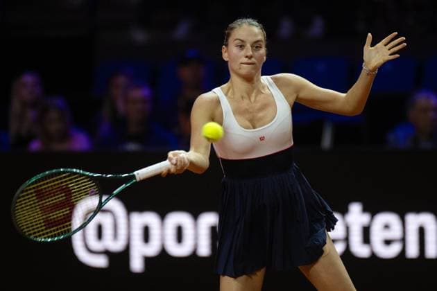 Marta Kostyuk UKR xettx, Germany, Stuttgart, 20 04 2024, Tennis, Porsche Tennis Grand Prix, Day 8, 2024, Semifinal, M Kostyuk M Vondrousova, Porsche Arena Photo A2 Bildagentur Peter Hartenfelser