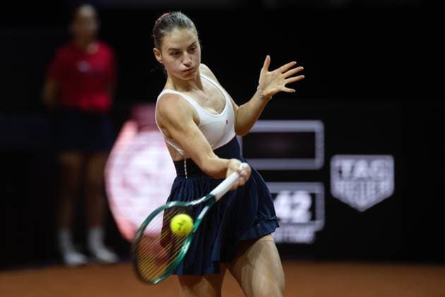 Marta Kostyuk UKR xettx, Germany, Stuttgart, 20 04 2024, Tennis, Porsche Tennis Grand Prix, Day 8, 2024, Semifinal, M Kostyuk M Vondrousova, Porsche Arena Photo A2 Bildagentur Peter Hartenfelser