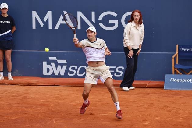 Dusan Lajovic (SRB), APRIL20, 2024 - Tennis : Dusan Lajovic during singles Semi final match against Stefanos Tsistipas on the Barcelona Open Banc Sabadell tennis tournament at the Real Club de Tenis de Barcelona in Barcelona, Spain. Noxthirdxpartyxsales (250780271)