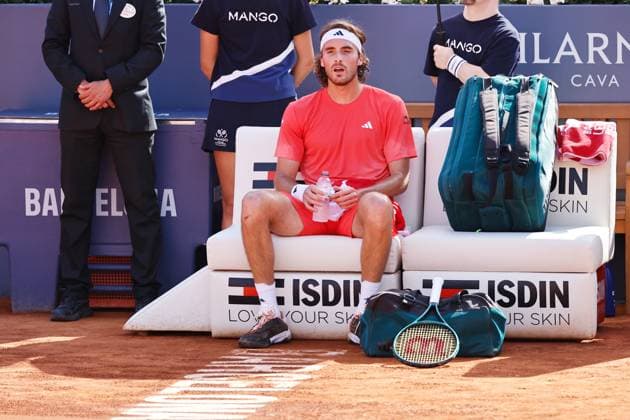 Stefanos Tsitsipas (GRE), APRIL20, 2024 - Tennis : Stefanos Tsitsipas during singles Semi final match against Dusan Lajovic on the Barcelona Open Banc Sabadell tennis tournament at the Real Club de Tenis de Barcelona in Barcelona, Spain. Noxthirdxpartyxsales  (250780453)