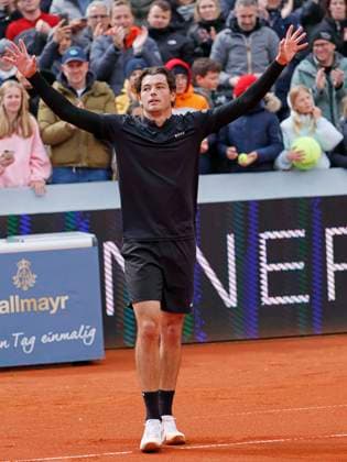 (240421) -- MUNICH, April 21, 2024 -- Taylor Fritz celebrates after winning the men s singles semifinal match between Taylor Fritz of the United States and Cristian Garin of Chile at the BMW Open 2024 tennis tournament in Munich, Germany, on April 20, 2024. (Photo by Xinhua) (SP)GERMANY-MUNICH-TENNIS-BMW OPEN-SEMIFINAL PhilippexRuiz 