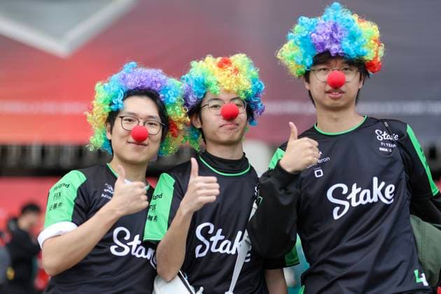 spectators, fans, fan club during the Formula 1 Lenovo Chinese Grand Prix 2024, 5th round of the 2024 Formula One World Championship, WM, Weltmeisterschaft from April 19 to 21, 2024 on the Shanghai International Circuit, in Shanghai, China - F1 - CHINESE GRAND PRIX 2024 DPPI Panoramic  09506