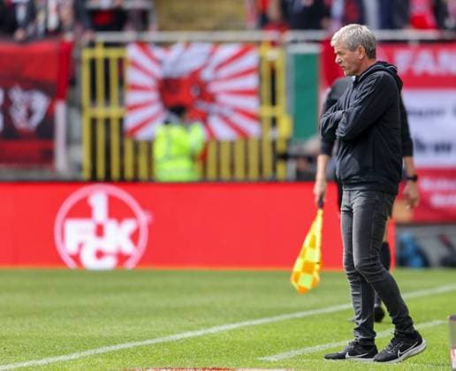 Soccer 2 BL 1 FC Kaiserslautern SV Wehen Wiesbaden 20 04 24, Coach Friedhelm Funkel FCK ,