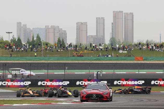 Safety Car during the Formula 1 Lenovo Chinese Grand Prix 2024, 5th round of the 2024 Formula One World Championship, WM, Weltmeisterschaft from April 19 to 21, 2024 on the Shanghai International Circuit, in Shanghai, China - F1 - CHINESE GRAND PRIX 2024 DPPI Panoramic  240421_R05_CHINA_DP_FGOO2435