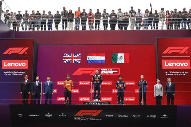 VERSTAPPEN Max (ned), Red Bull Racing RB20, portrait, NORRIS Lando (gbr), McLaren F1 Team MCL38, portrait and PEREZ Sergio (mex), Red Bull Racing RB20, portrait in the podium during the Formula 1 Lenovo Chinese Grand Prix 2024, 5th round of the 2024 Formula One World Championship, WM, Weltmeisterschaft from April 19 to 21, 2024 on the Shanghai International Circuit, in Shanghai, China - F1 - CHINESE GRAND PRIX 2024 DPPI Panoramic 240421_R05_CHINA_DP__A6A2274