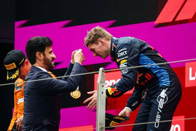 BEN SULAYEM Mohammed (uae), President of the FIA, VERSTAPPEN Max (ned), Red Bull Racing RB20, portrait, during the Formula 1 Lenovo Chinese Grand Prix 2024, 5th round of the 2024 Formula One World Championship, WM, Weltmeisterschaft from April 19 to 21, 2024 on the Shanghai International Circuit, in Shanghai, China - F1 - CHINESE GRAND PRIX 2024 DPPI Panoramic  240421_R05_CHINA_DP_FGOO3254