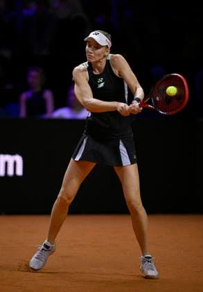 Elena Rybakina KAZ Action Tennis Ladies Porsche Cup Porsche Tennis Grand Prix GP Stuttgart 2024 Porsche Arena 21 04 2024 DFL REGULATIONS PROHIBIT ANY USE OF PHOTOGRAPHS AS IMAGE SEQUENCES AND OR QUASI VIDEO Porsche Tennis Grand Prix GP Stuttgart 2024