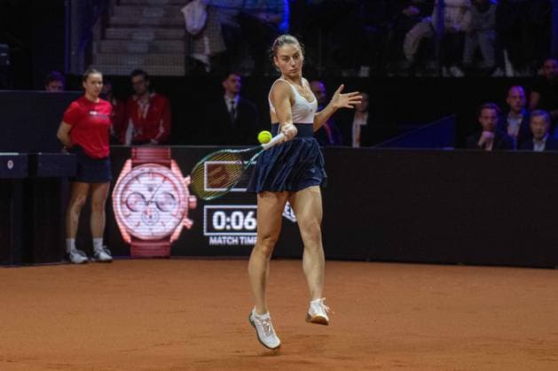 Marta Kostyuk UKR xettx, Germany, Stuttgart, 21 04 2024, Tennis, Porsche Tennis Grand Prix, Day 9, 2024, Final, E Rybakina M Kostyuk, Porsche Arena Photo A2 Bildagentur Peter Hartenfelser