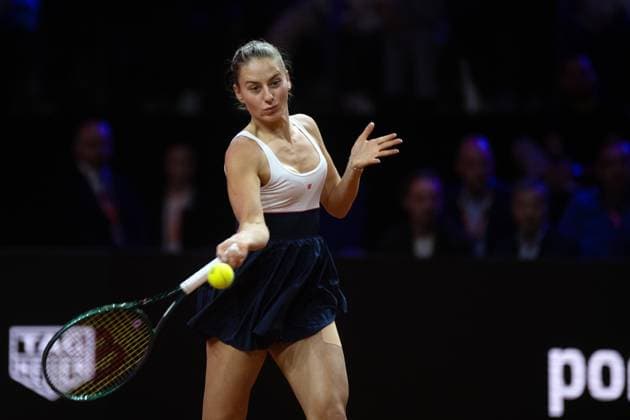 Marta Kostyuk UKR xettx, Germany, Stuttgart, 21 04 2024, Tennis, Porsche Tennis Grand Prix, Day 9, 2024, Final, E Rybakina M Kostyuk, Porsche Arena Photo A2 Bildagentur Peter Hartenfelser
