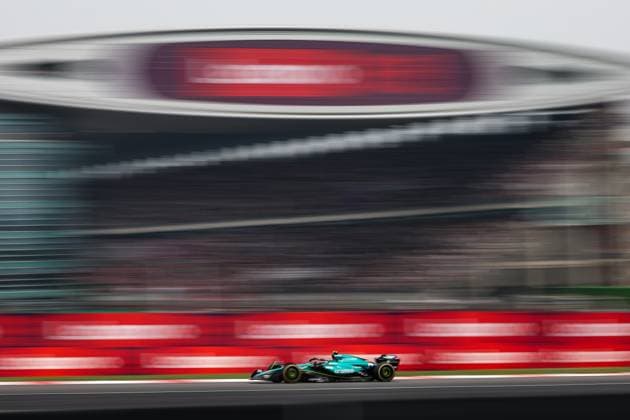 14 ALONSO Fernando (spa), Aston Martin F1 Team AMR24, action during the Formula 1 Lenovo Chinese Grand Prix 2024, 5th round of the 2024 Formula One World Championship, WM, Weltmeisterschaft from April 19 to 21, 2024 on the Shanghai International Circuit, in Shanghai, China - F1 - CHINESE GRAND PRIX 2024 DPPI Panoramic  240421_R05_CHINA_DP_FGOO1610