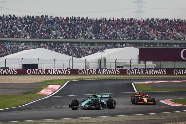 14 ALONSO Fernando (spa), Aston Martin F1 Team AMR24, action during the Formula 1 Lenovo Chinese Grand Prix 2024, 5th round of the 2024 Formula One World Championship, WM, Weltmeisterschaft from April 19 to 21, 2024 on the Shanghai International Circuit, in Shanghai, China - F1 - CHINESE GRAND PRIX 2024 DPPI Panoramic  240421_R05_CHINA_DP_FGOO1768