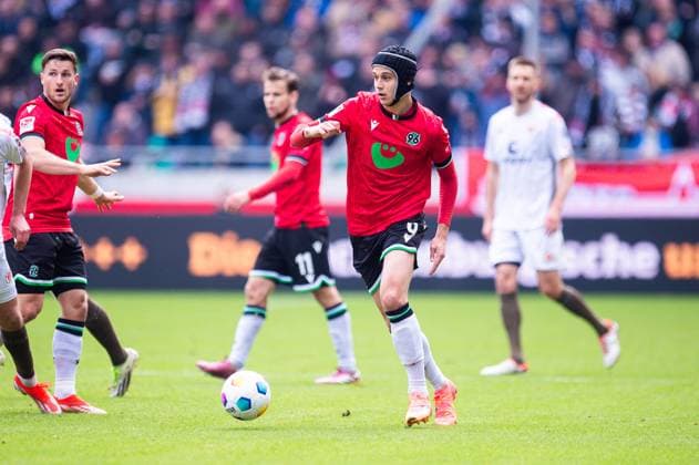 21 04 2024 Soccer, 2023 2024, 1 Bundesliga, Matchday 30, Hannover 96 FC St Pauli Nicolo Tresoldi Hannover DFL REGULATIONS PROHIBIT ANY USE OF PHOTOGRAPHS AS IMAGE SEQUENCES AND OR QUASI VIDEO