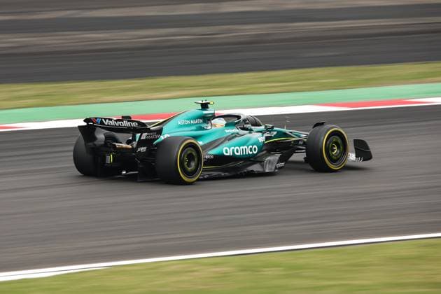14 ALONSO Fernando (spa), Aston Martin F1 Team AMR24, action during the Formula 1 Lenovo Chinese Grand Prix 2024, 5th round of the 2024 Formula One World Championship, WM, Weltmeisterschaft from April 19 to 21, 2024 on the Shanghai International Circuit, in Shanghai, China - F1 - CHINESE GRAND PRIX 2024 DPPI Panoramic  240421_R05_CHINA_DP_XB3_4796