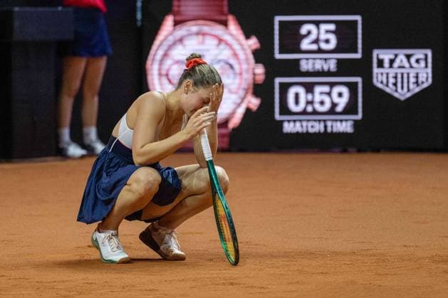 The disappointed, frustrated, dejected Marta Kostyuk UKR , did not find her game today xettx, Germany, Stuttgart, 21 04 2024, Tennis, Porsche Tennis Grand Prix, Day 9, 2024, Final, E Rybakina M Kostyuk, Porsche Arena Foto A2 Bildagentur Peter Hartenfelser