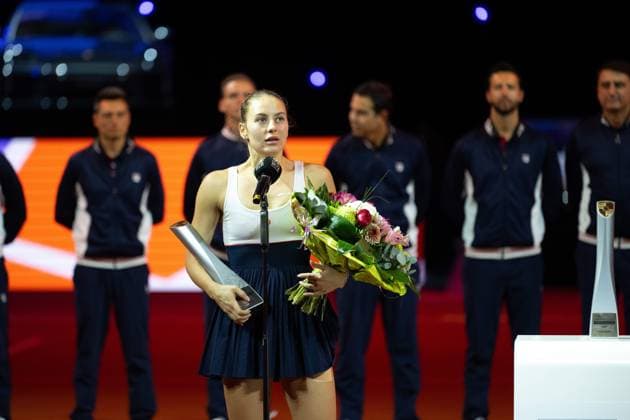 Marta Kostyuk UKR with the trophy for her 2nd place xettx, Germany, Stuttgart, 21 04 2024, Tennis, Porsche Tennis Grand Prix, Day 9, 2024, Final, E Rybakina M Kostyuk, Porsche Arena Photo A2 Bildagentur Peter Hartenfelser