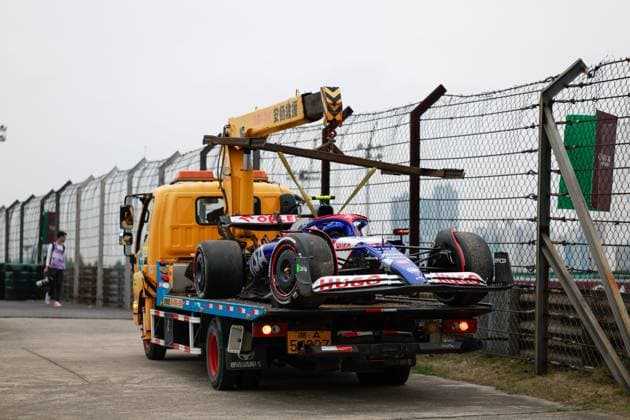 22 TSUNODA Yuki (jap), Visa Cash App RB F1 Team VCARB 01, action during the Formula 1 Lenovo Chinese Grand Prix 2024, 5th round of the 2024 Formula One World Championship, WM, Weltmeisterschaft from April 19 to 21, 2024 on the Shanghai International Circuit, in Shanghai, China - F1 - CHINESE GRAND PRIX 2024 DPPI Panoramic  240421_R05_CHINA_DP_JK14908