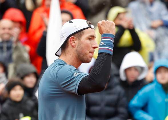 Jan Lennard Struff GER cheers after the win, jubilation, joy, emotion Tennis BMW Open 2024 ATP MTTC Iphitos Munich Germany April 21, 2024 Copyright: xJuergenxHasenkopfx
