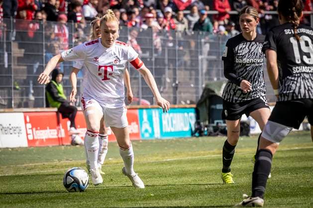 GOOGLE PIXEL Womens Bundesliga 1 FC Köln SC Freiburg, 21 04 2024 Anna Gerhardt 1 FC Köln, 21 GOOGLE PIXEL Womens Bundesliga 1 FC Köln SC Freiburg, 19 Matchday, on 21 04 2024 at Franz Kremer Stadium in Cologne DFL REGULATIONS PROHIBIT ANY USE OF PHOTOGRAPHS AS IMAGE SEQUENCES AND OR QUASI VIDEO Copyright: xBEAUTIFULxSPORTS LeahxKohringx