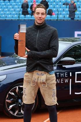 Winner, Jan Lennard Struff with winning car, all-electric BMW i5 M50, lederhosen, award ceremony Tennis BMW Open 2024 Final Jan Lennard Struff Taylor Fritz Munich 21 04 2024 PHOTO Mladen Lackovic LakoPress