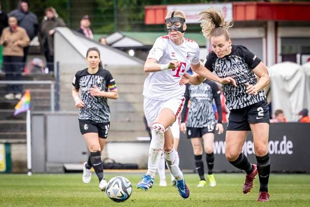 GOOGLE PIXEL Womens Bundesliga 1 FC Köln SC Freiburg, 21 04 2024 Celina Degen 1 FC Köln, 5 and Lisa Karl SC Freiburg, 2 GOOGLE PIXEL Womens Bundesliga 1 FC Köln SC Freiburg, 19 Matchday, on 21 04 2024 at Franz Kremer Stadium in Cologne DFL REGULATIONS PROHIBIT ANY USE OF PHOTOGRAPHS AS IMAGE SEQUENCES AND OR QUASI VIDEO Copyright: xBEAUTIFULxSPORTS LeahxKohringx