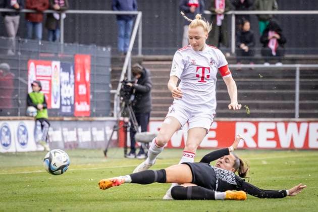 GOOGLE PIXEL Womens Bundesliga 1 FC Köln SC Freiburg, 21 04 2024 Anna Gerhardt 1 FC Köln, 21 and Alina Axtmann SC Freiburg, 3 GOOGLE PIXEL Womens Bundesliga 1 FC Köln SC Freiburg, 19 Matchday, on 21 04 2024 at Franz Kremer Stadium in Cologne DFL REGULATIONS PROHIBIT ANY USE OF PHOTOGRAPHS AS IMAGE SEQUENCES AND OR QUASI VIDEO Copyright: xBEAUTIFULxSPORTS LeahxKohringx