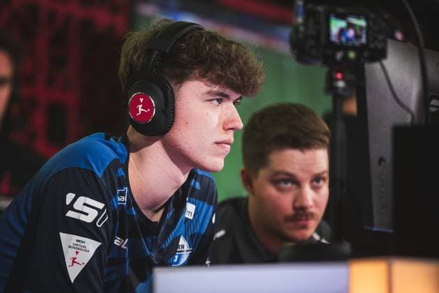 Virtual Bundesliga Grand Final by WOW 21 04 2024 Jonas Wirth Jonny, SC Paderborn 07 Virtual Bundesliga Grand Final by WOW 21 04 2024 Copyright: xBEAUTIFULxSPORTS Buriakovx