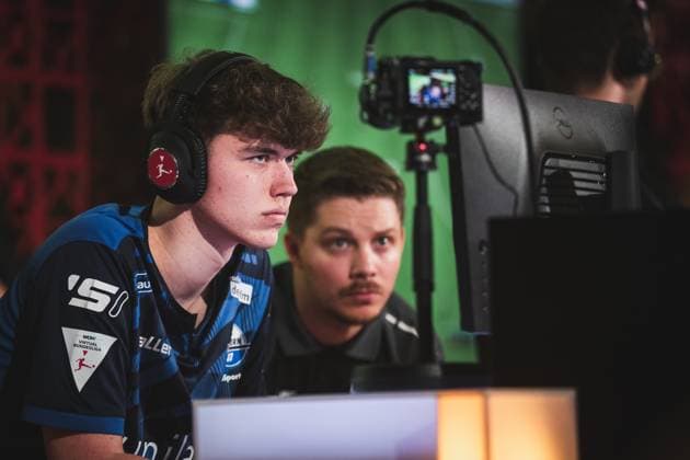 Virtual Bundesliga Grand Final by WOW 21 04 2024 Jonas Wirth Jonny, SC Paderborn 07 Virtual Bundesliga Grand Final by WOW 21 04 2024 Copyright: xBEAUTIFULxSPORTS Buriakovx