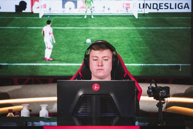 Virtual Bundesliga Grand Final by WOW 21 04 2024 Marc Landwehr marc ldw23, Bayer 04 Leverkusen Virtual Bundesliga Grand Final by WOW 21 04 2024 Copyright: xBEAUTIFULxSPORTS Buriakovx