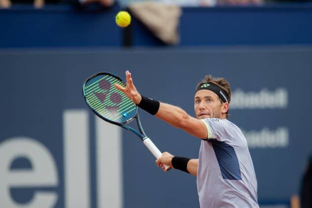 Final 71 Barcelona Open Banc de Sabadell. Conde de Godo Trophy. Real Club de Tenis Barcelona. April 21,2024 71 Barcelona Open Banc de Sabadell. Conde de Godo Trophy. Final Casper Ruud (NOR) vs Stefanos Tsitsipas (GRE) Real Club de Tenis Barcelona. April 21,2024 Casper Ruud during the final of the ATP, Tennis Herren Barcelona Open Banc de Sabadell tennis tournament Trofeo Conde de Godo played at the Real Club de Tenis Barcelona. April 21, 2024. Barcelona ESP Copyright: xS.xRosx