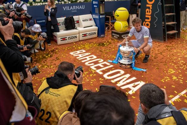 Final 71 Barcelona Open Banc de Sabadell. Conde de Godo Trophy. Real Club de Tenis Barcelona. April 21,2024 71 Barcelona Open Banc de Sabadell. Conde de Godo Trophy. Final Casper Ruud (NOR) vs Stefanos Tsitsipas (GRE) Real Club de Tenis Barcelona. April 21,2024 Casper Ruud celebrates winning the final of the ATP, Tennis Herren Barcelona Open Banc de Sabadell tennis tournament Trofeo Conde de Godo played at the Real Club de Tenis Barcelona. April 21, 2024. Barcelona ESP Copyright: xS.xRosx