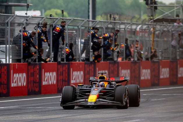 SHANGHAI, CHINA: Max Verstappen, racing for the Red Bull Racing team during the 2024 Formula 1 Chinese Grand Prix at the Shanghai International Circuit in Shanghai, China