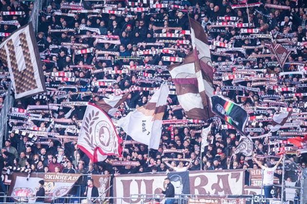 21 04 2024 Soccer, 2023 2024, 1 Bundesliga, Matchday 30, Hannover 96 FC St Pauli Fans Pauli with Scarves DFL REGULATIONS PROHIBIT ANY USE OF PHOTOGRAPHS AS IMAGE SEQUENCES AND OR QUASI VIDEO