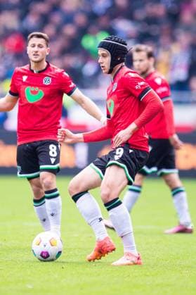 21 04 2024 Soccer, 2023 2024, 1 Bundesliga, Matchday 30, Hannover 96 FC St Pauli Nicolo Tresoldi Hannover DFL REGULATIONS PROHIBIT ANY USE OF PHOTOGRAPHS AS IMAGE SEQUENCES AND OR QUASI VIDEO