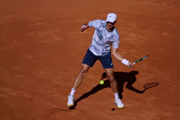 Mutua Madrid Open - Day One Facundo Bagnis of Argentina returns a shot against David Goffin of Belgium during day one of the Mutua Madrid Open 2024 at Caja Magica on April 22, 2024, in Madrid, Spain. Madrid Caja Magica Madrid Spain RL_MMO24_029 Copyright: xRicardoxLarreinax