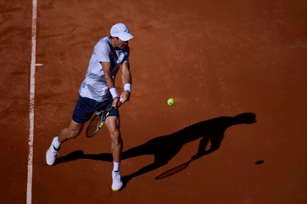 Mutua Madrid Open - Day One Facundo Bagnis of Argentina returns a shot against David Goffin of Belgium during day one of the Mutua Madrid Open 2024 at Caja Magica on April 22, 2024, in Madrid, Spain. Madrid Caja Magica Madrid Spain RL_MMO24_039 Copyright: xRicardoxLarreinax