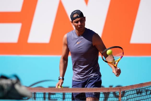 April 22, 2024, Madrid, Madrid, SPAIN: Rafael Nadal of Spain practices during the Mutua Madrid Open 2024, ATP, Tennis Herren Masters 1000 and WTA, Tennis Damen 1000, tournament celebrated at Caja Magica on April 22, 2024 in Madrid, Spain. Madrid SPAIN - ZUMAa181 20240422_zaa_a181_061 Copyright: xOscarxJ.xBarrosox