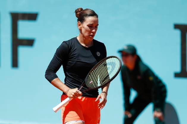 April 22, 2024, Madrid, Madrid, SPAIN: Nuria Parrizas Diaz of Spain looks on against Jule Niemeier of Germany during the Mutua Madrid Open 2024, ATP, Tennis Herren Masters 1000 and WTA, Tennis Damen 1000, tournament celebrated at Caja Magica on April 22, 2024 in Madrid, Spain. Madrid SPAIN - ZUMAa181 20240422_zaa_a181_139 Copyright: xIrinaxR.xHipolitox