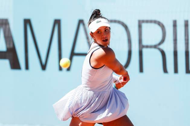 April 22, 2024, Madrid, Madrid, SPAIN: Jaqueline Cristian of Romania in action against McCartney Kessler of USA during the Mutua Madrid Open 2024, ATP, Tennis Herren Masters 1000 and WTA, Tennis Damen 1000, tournament celebrated at Caja Magica on April 22, 2024 in Madrid, Spain. Madrid SPAIN - ZUMAa181 20240422_zaa_a181_163 Copyright: xIrinaxR.xHipolitox