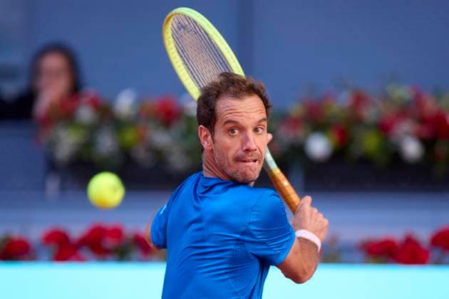 Mutua Madrid Open - Day One Richard Gasquet of France returns a shot against Stefano Napolitano of Italy during day one of the Mutua Madrid Open 2024 at Caja Magica on April 22, 2024, in Madrid, Spain. Madrid Caja Magica Madrid Spain RL_MMO24_223 Copyright: xRicardoxLarreinax