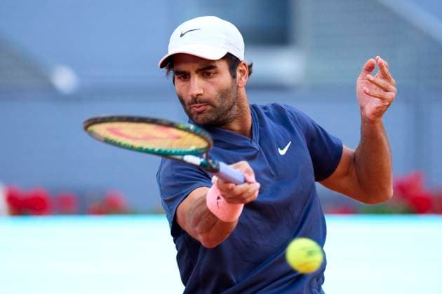 Mutua Madrid Open - Day One Benjamin Hassan of Germany returns a shot against Emilio Nava of USA during day one of the Mutua Madrid Open 2024 at Caja Magica on April 22, 2024, in Madrid, Spain. Madrid Caja Magica Madrid Spain RL_MMO24_251 Copyright: xRicardoxLarreinax