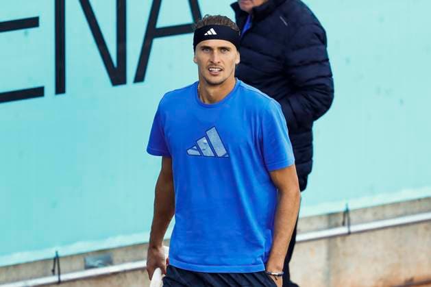 April 23, 2024, Madrid, Madrid, SPAIN: Alexander Zverev of Germany practices during the Mutua Madrid Open 2024, ATP, Tennis Herren Masters 1000 and WTA, Tennis Damen 1000, tournament celebrated at Caja Magica on April 23, 2024 in Madrid, Spain. Madrid SPAIN - ZUMAa181 20240423_zaa_a181_077 Copyright: xIrinaxR.xHipolitox