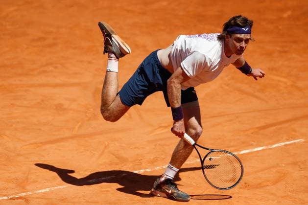 April 23, 2024, Madrid, Madrid, SPAIN: Andrei Ruvlev of Russia practices during the Mutua Madrid Open 2024, ATP, Tennis Herren Masters 1000 and WTA, Tennis Damen 1000, tournament celebrated at Caja Magica on April 23, 2024 in Madrid, Spain. Madrid SPAIN - ZUMAa181 20240423_zaa_a181_122 Copyright: xIrinaxR.xHipolitox