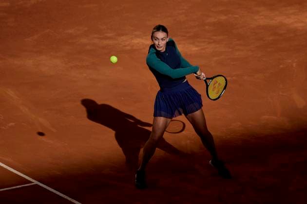 Mutua Madrid Open - Day Two Ana Bogdan of Romania returns a shot against Xiyu Wang of China during day two of the Mutua Madrid Open 2024 at Caja Magica on April 23, 2024, in Madrid, Spain. Madrid Caja Magica Madrid Spain RL_MMO24_454 Copyright: xRicardoxLarreinax